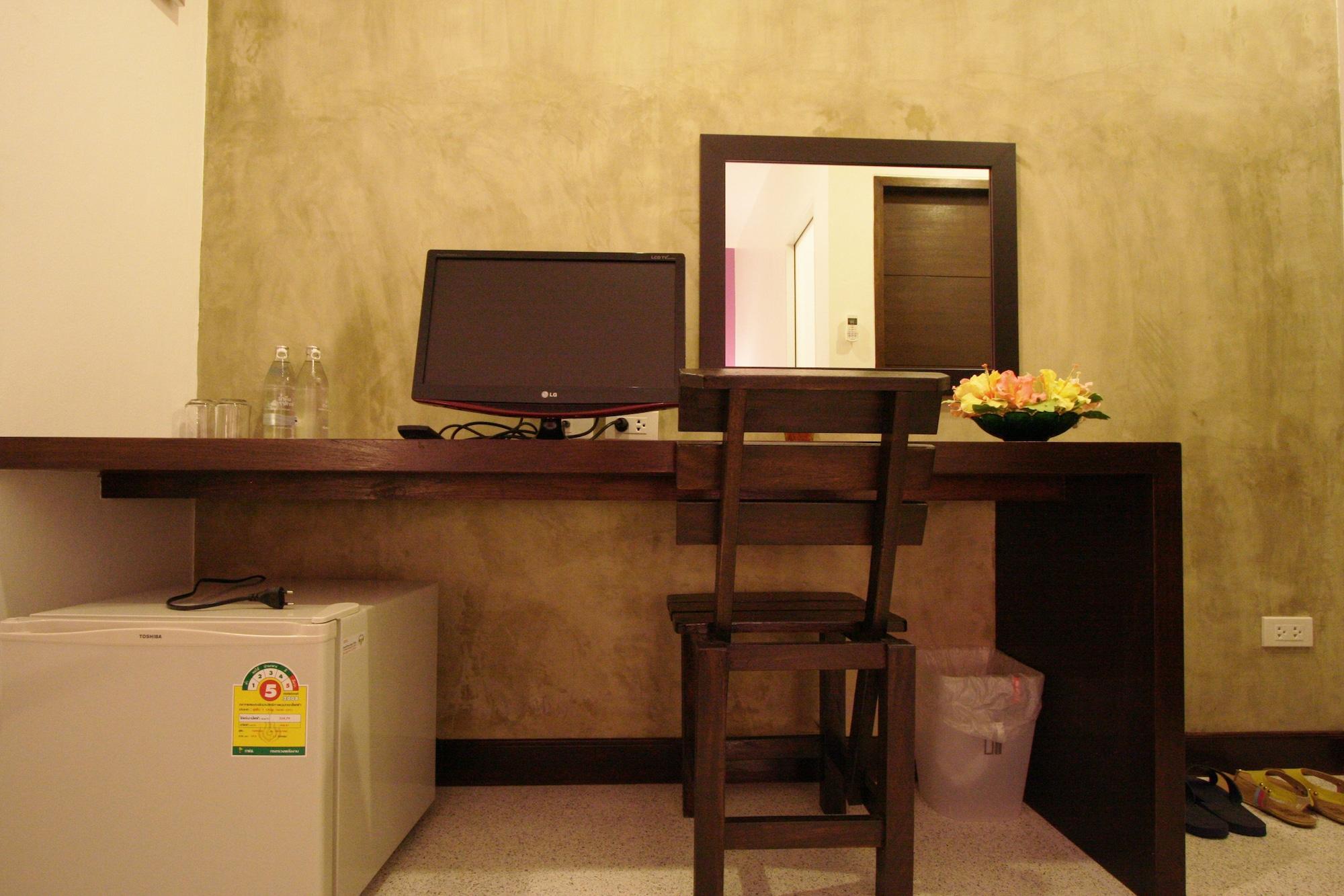 Chaba Place Hua Hin Exterior photo