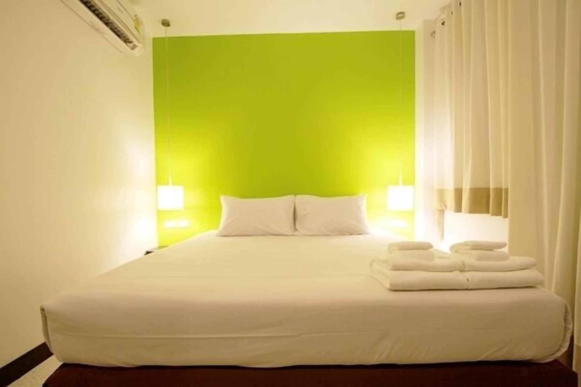 Chaba Place Hua Hin Exterior photo
